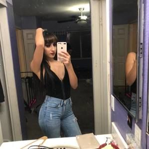 Meet your Posher, Yahaira